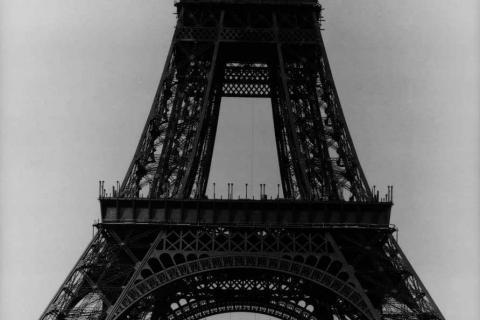 Eiffel Tower construction 3