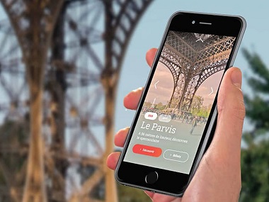 Visita guidata della Torre Eiffel su smartphone